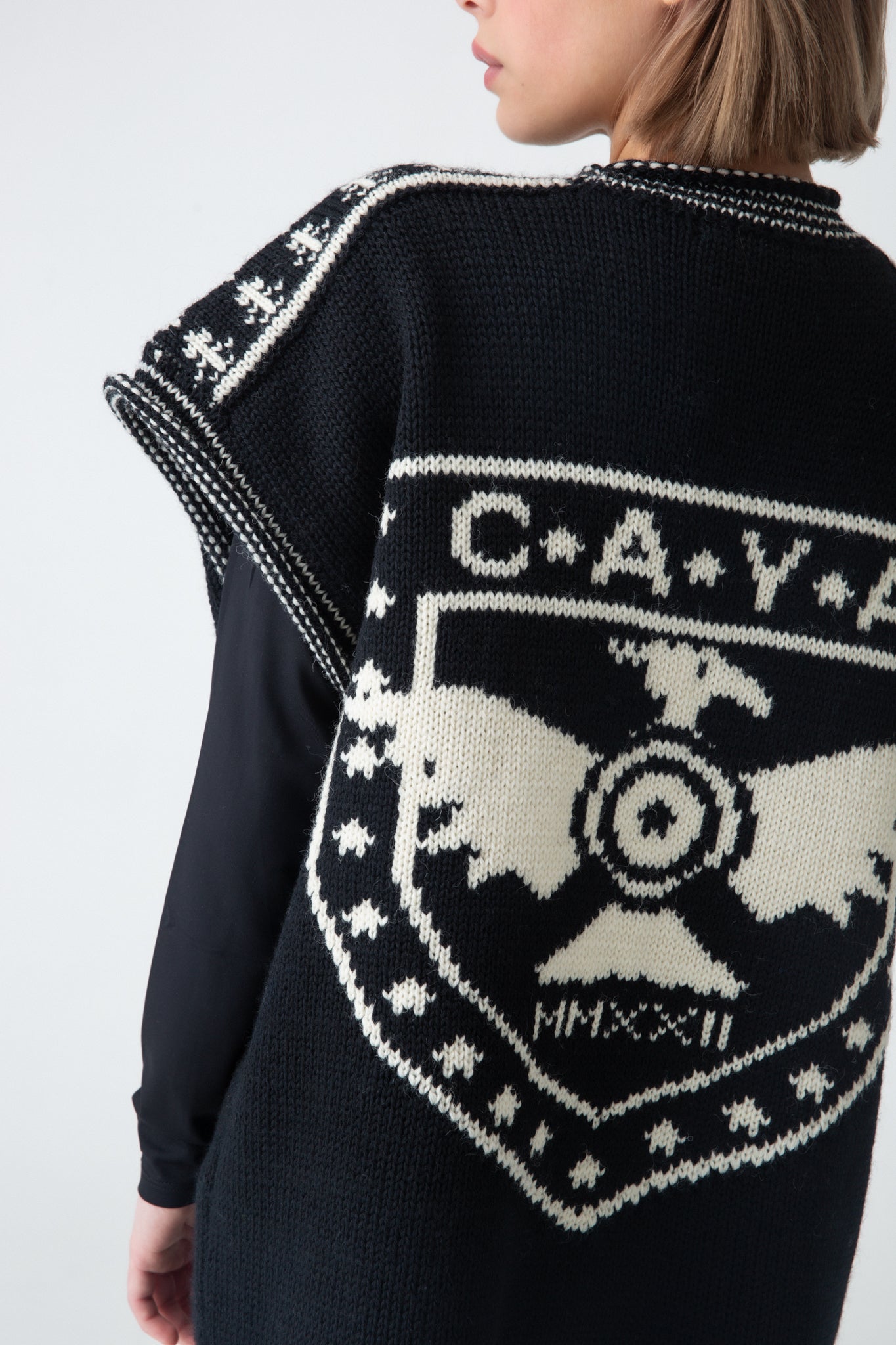Cortina Vest